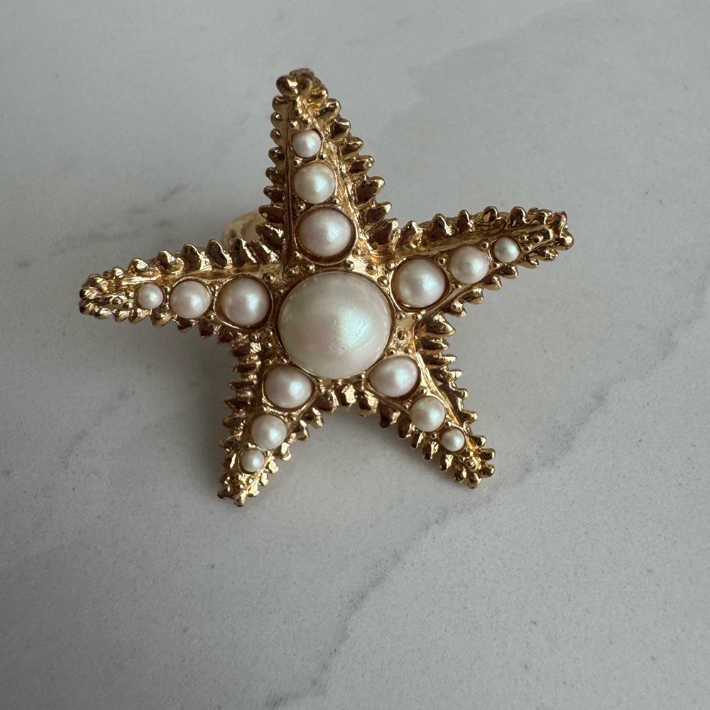 Gold Kate Spade Starfish Ring with Pearls